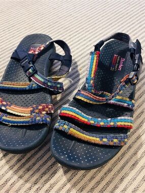 Skechers women Navy Sandals with Rainbow Textile Straps
